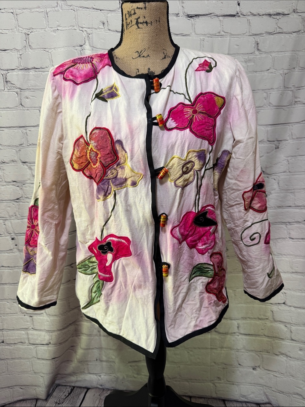 VTG Indigo Moon Hippie Floral Embroidered Pink Lightweight Jacket w/Glass Button
